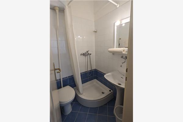 Room S3, for 2 persons