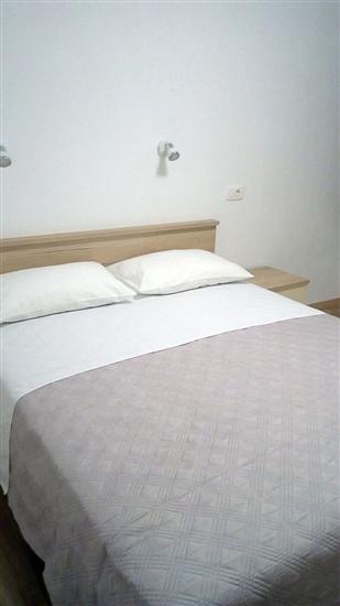 Apartment A2, for 5 persons