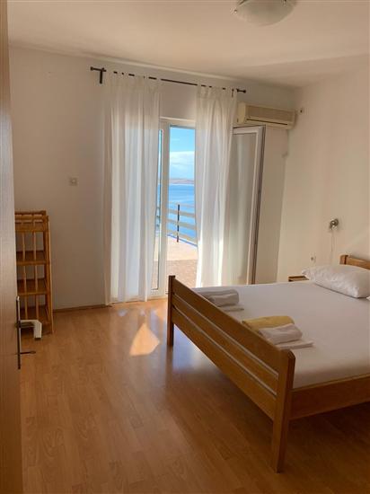 Apartment A1, for 6 persons