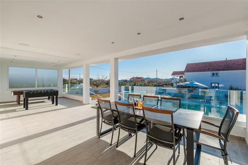 House K1, for 12 persons