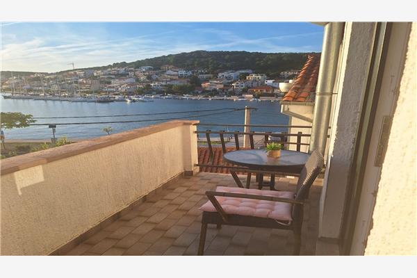 Apartment A4, for 3 persons