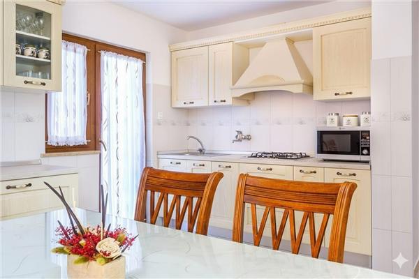 Apartment A1, for 8 persons