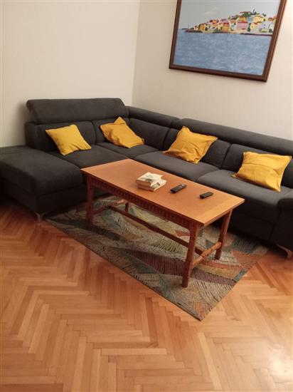 Apartment A1, for 5 persons