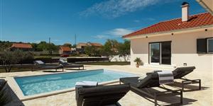 House - Dubrava