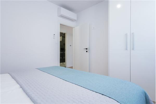Apartment A1, for 6 persons