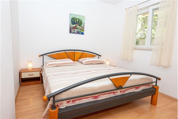 Apartment A2, for 4 persons