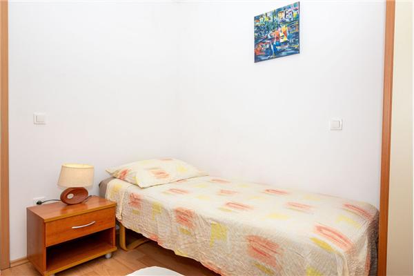 Apartment A2, for 4 persons