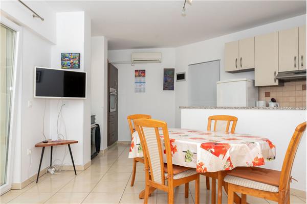 Apartment A2, for 4 persons