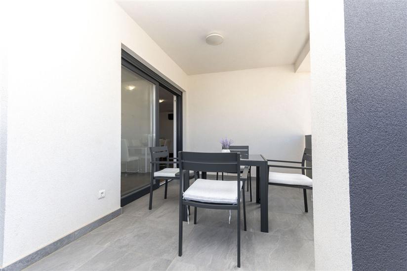 Apartment A1, for 4 persons