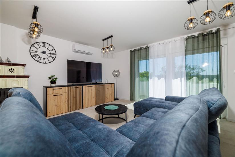 House K1, for 11 persons