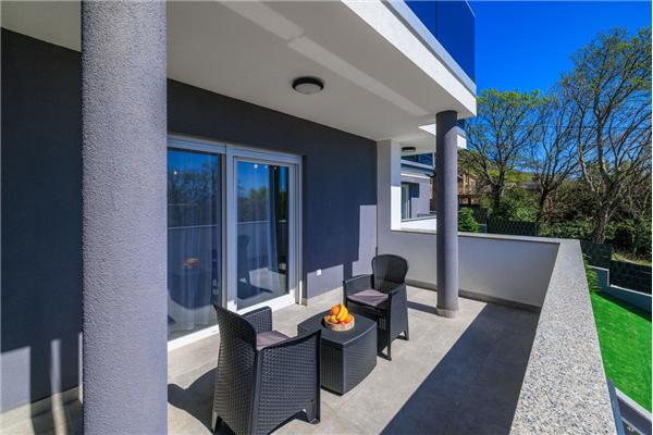 House K1, for 11 persons