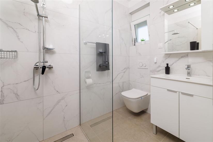 House K1, for 11 persons