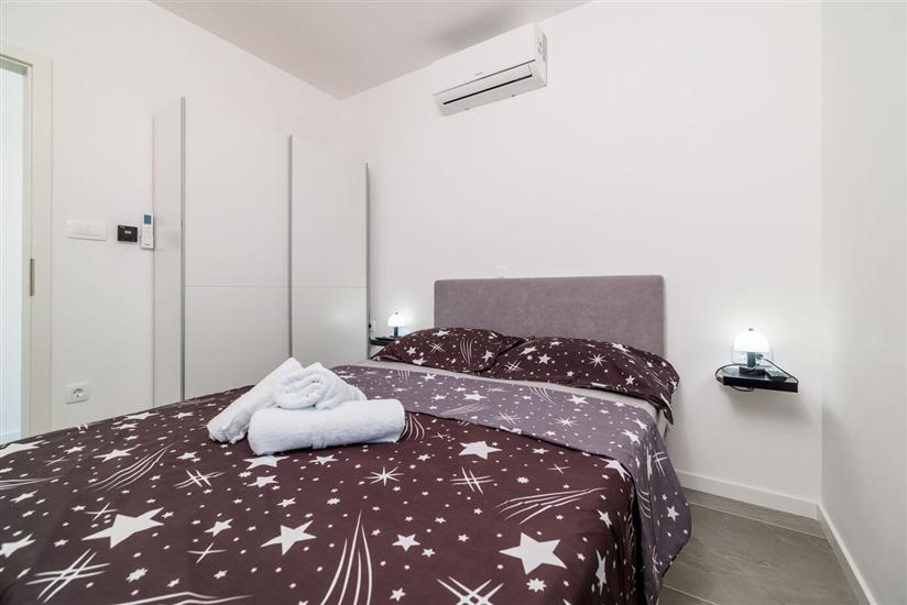 House K1, for 11 persons