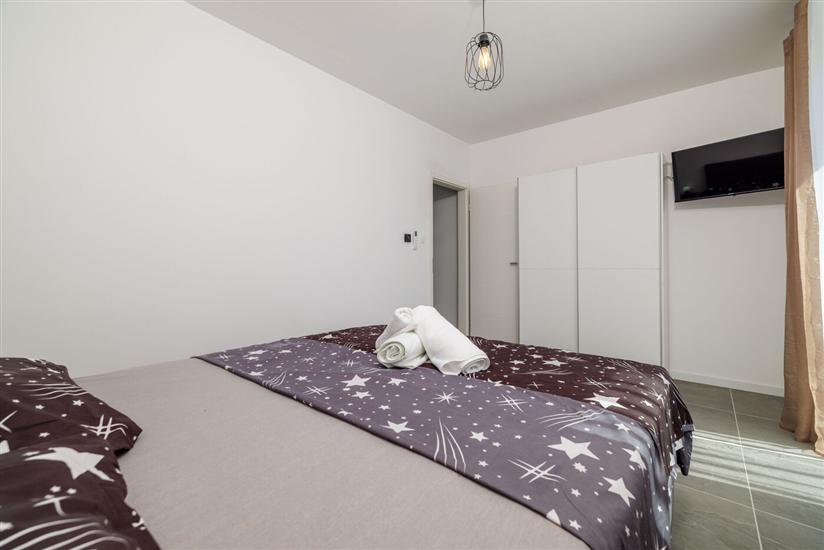 House K1, for 11 persons