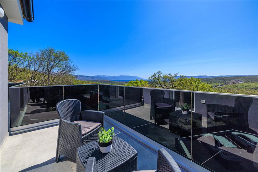 House K1, for 11 persons