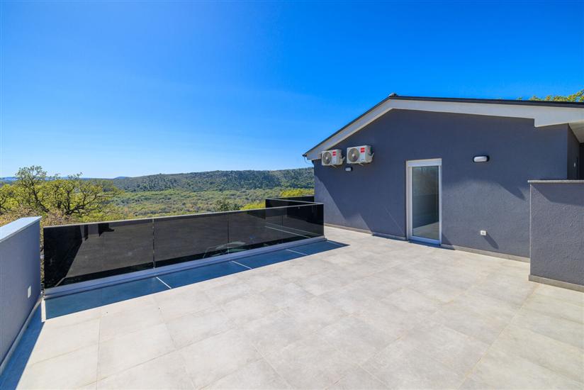 House K1, for 11 persons