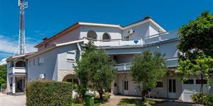 Apartment - Vir - island Vir