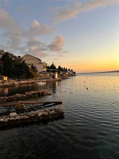 Apartment A1, for 6 persons