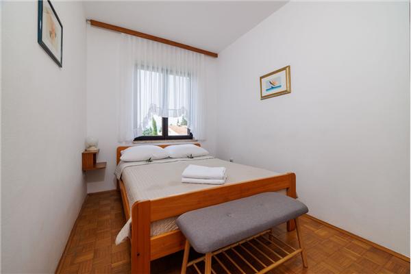 Apartment A1, for 7 persons