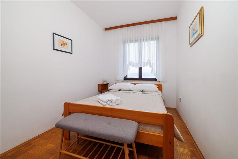 Apartment A1, for 7 persons