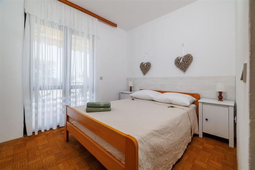 Apartment A1, for 7 persons