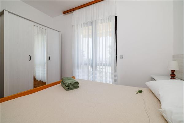 Apartment A1, for 7 persons