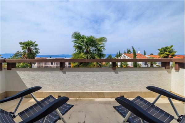 Apartment A1, for 7 persons