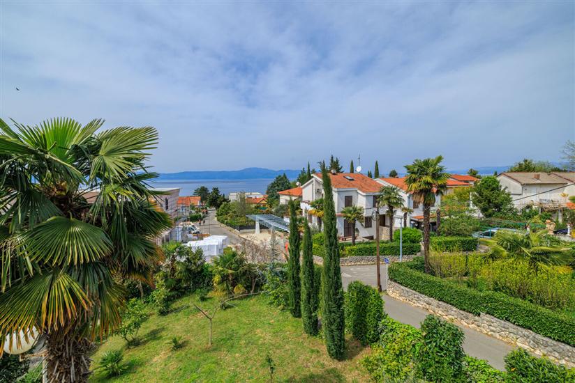 Apartment A1, for 7 persons