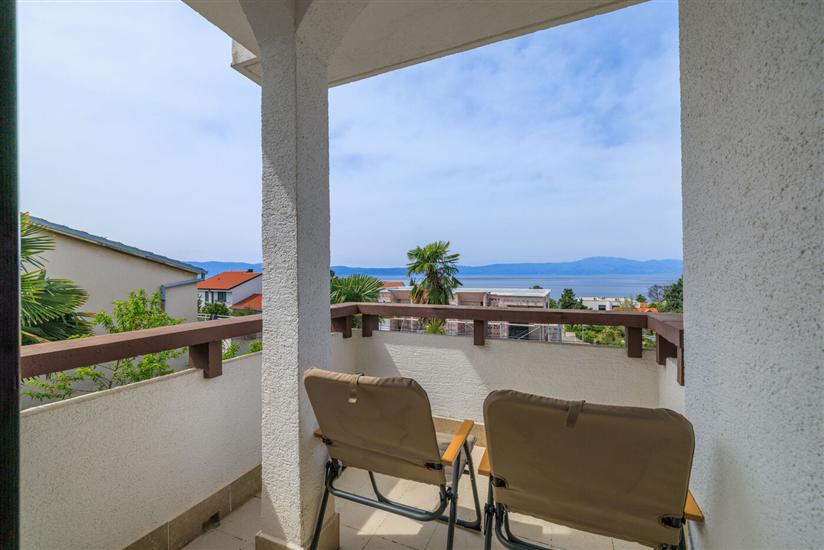 Apartment A1, for 7 persons