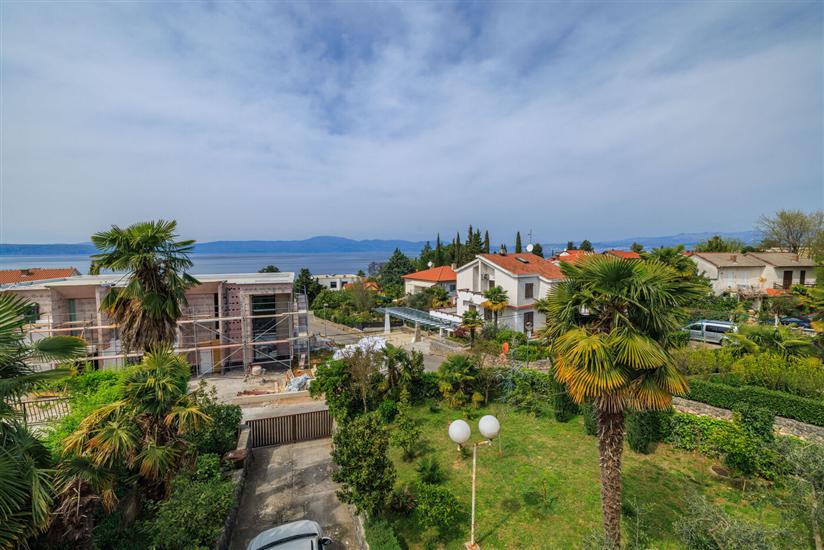 Apartment A1, for 7 persons