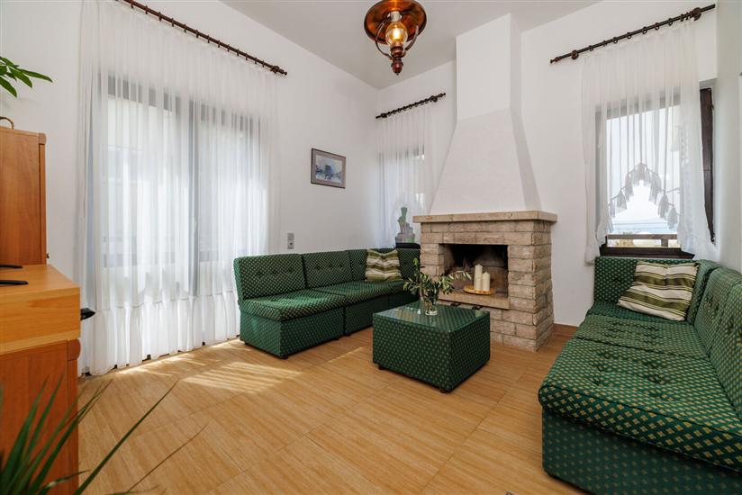 Apartment A1, for 7 persons