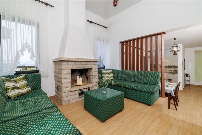 Apartment A1, for 7 persons