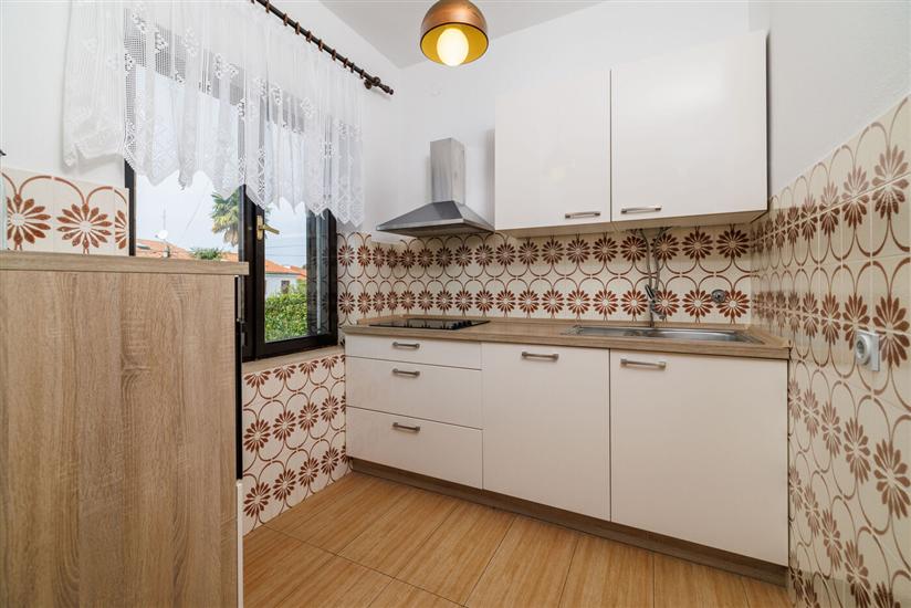 Apartment A1, for 7 persons