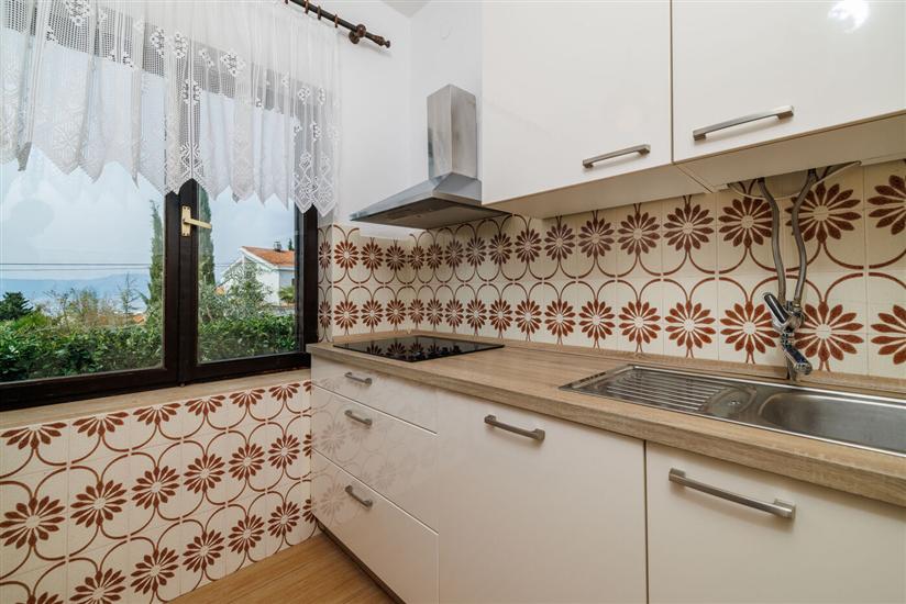 Apartment A1, for 7 persons