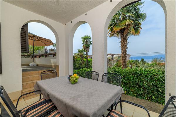 Apartment A1, for 7 persons