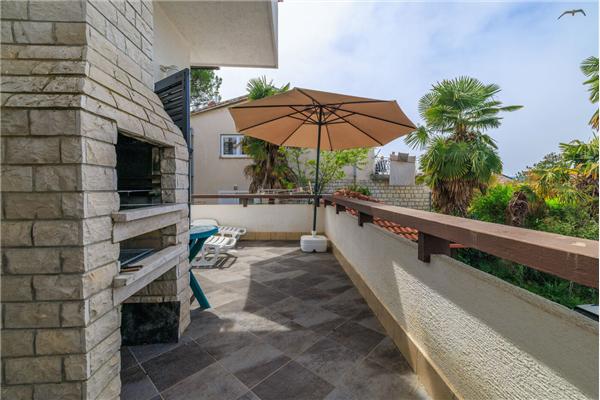 Apartment A1, for 7 persons