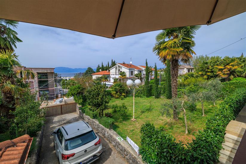 Apartment A1, for 7 persons