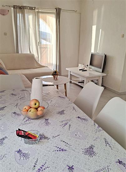 Apartment A1, for 6 persons