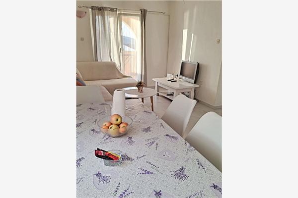 Apartment A1, for 6 persons