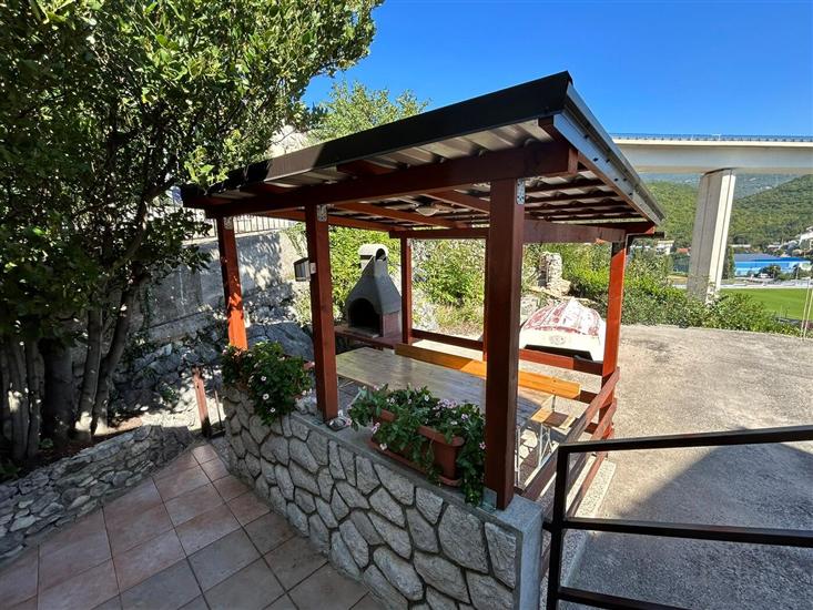 Apartments Skalini