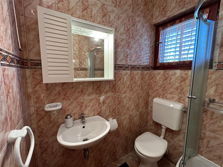 Apartment A4, for 4 persons