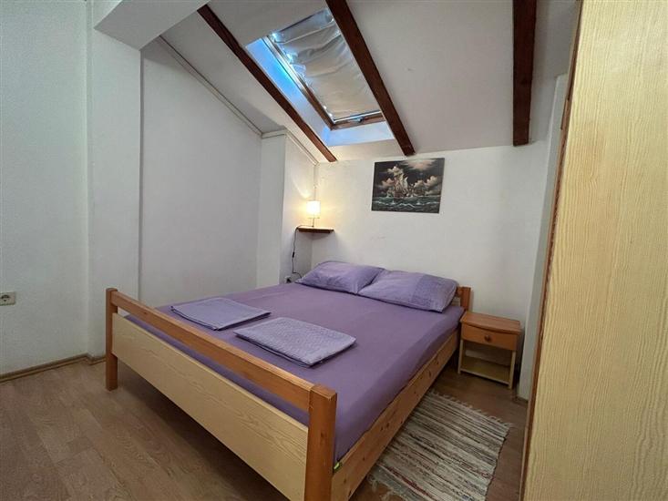 Apartment A4, for 4 persons