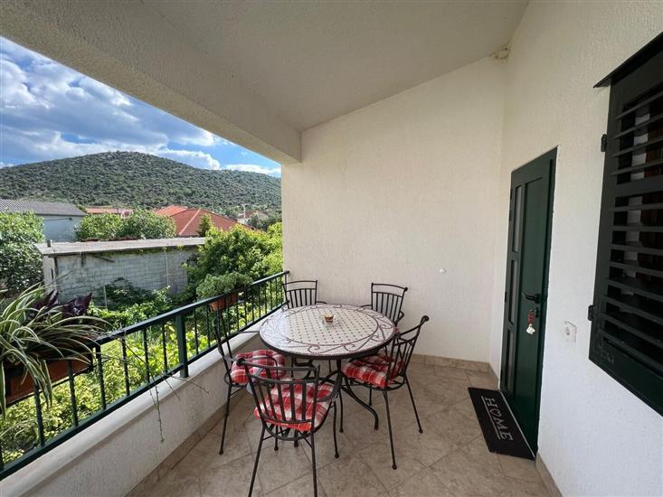 Apartment A2, for 4 persons