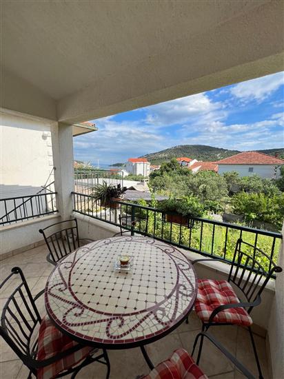 Apartment A2, for 4 persons