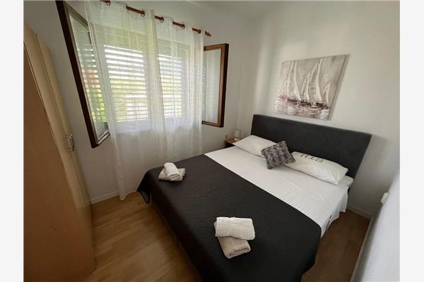 Apartment A2, for 4 persons