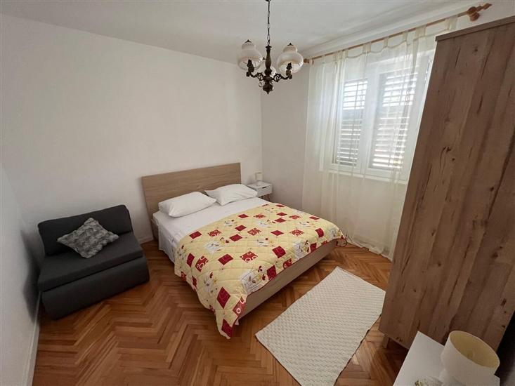 Apartment A3, for 5 persons