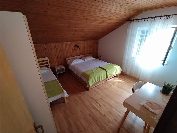 Apartment A1, for 8 persons