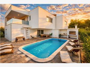 Villa Loreta Srima (Vodice), Size 150.00 m2, Accommodation with pool