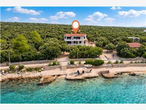 Apartment Uga Mandre - island Pag, Size 52.00 m2, Airline distance to the sea 20 m, Airline distance to town centre 700 m