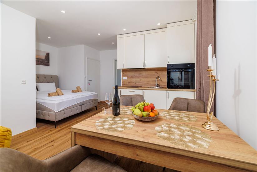 Apartman A2, na 4 osebe